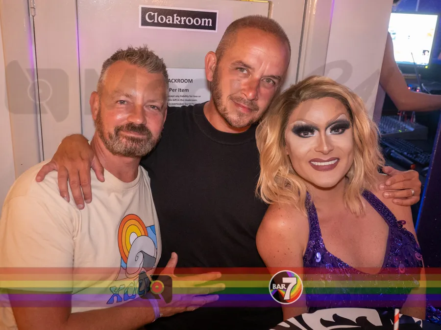 Customer and Drag queen Photo